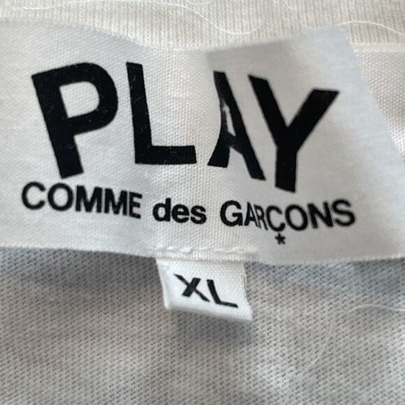 Comme des Garçons PLAY Shirt Mens XL White Black Heart Patch AZ-T064 Crewneck - Picture 6 of 9